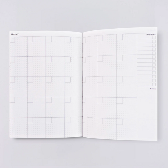 Undated Weekly Planner: Hinoki